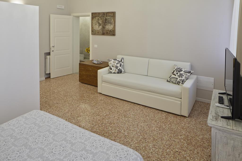 Yard 19 Bed and Breakfast Ravenna Exteriör bild